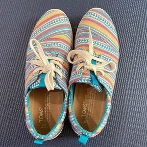 Worn once Toms shoes